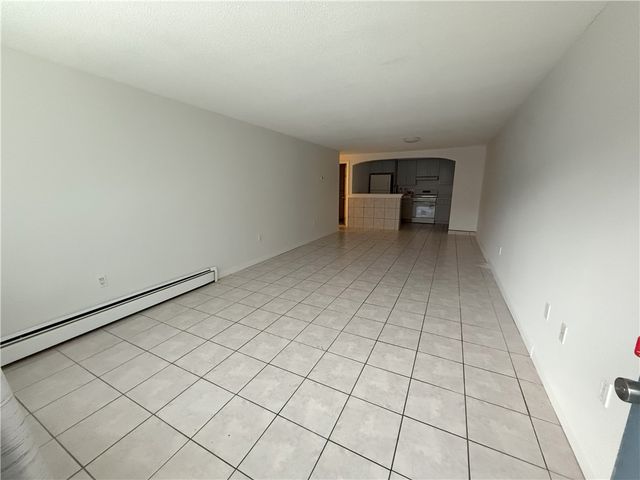 66 Girard Avenue 207, Newport, RI 02840