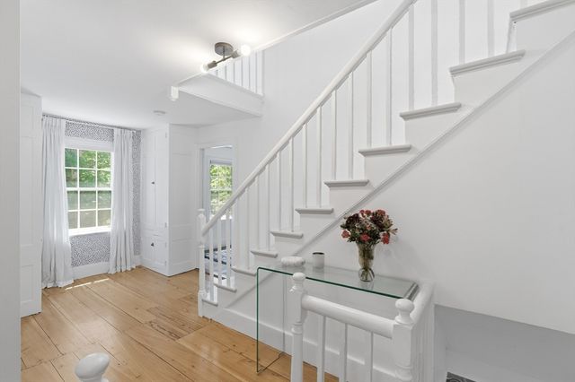 110 Washington St., Sherborn, MA 01770