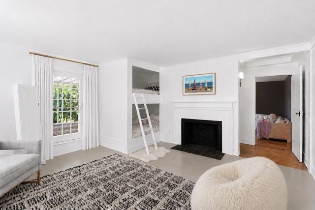 110 Washington St., Sherborn, MA 01770