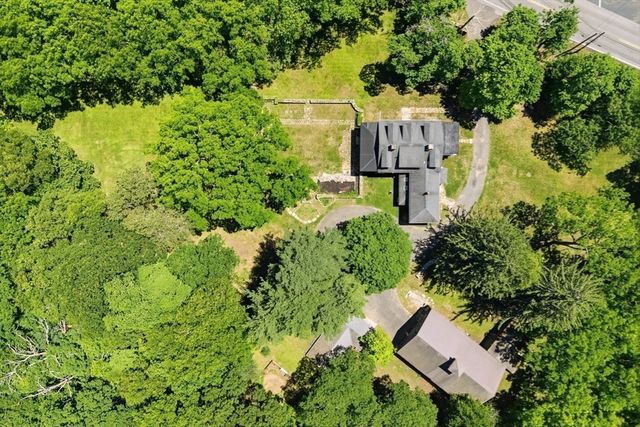 110 Washington St., Sherborn, MA 01770