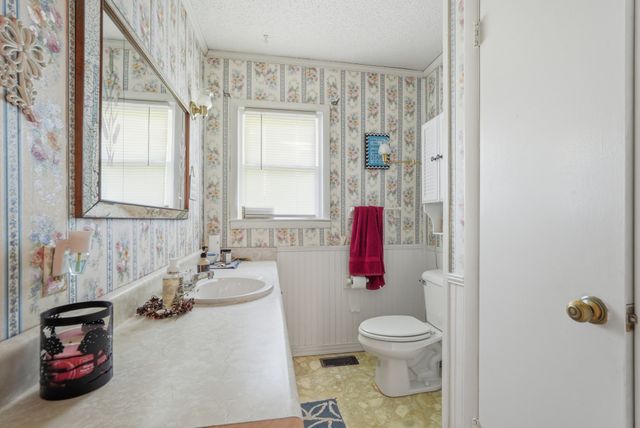 5759 Green Rd, Bloomington Springs, TN 38545