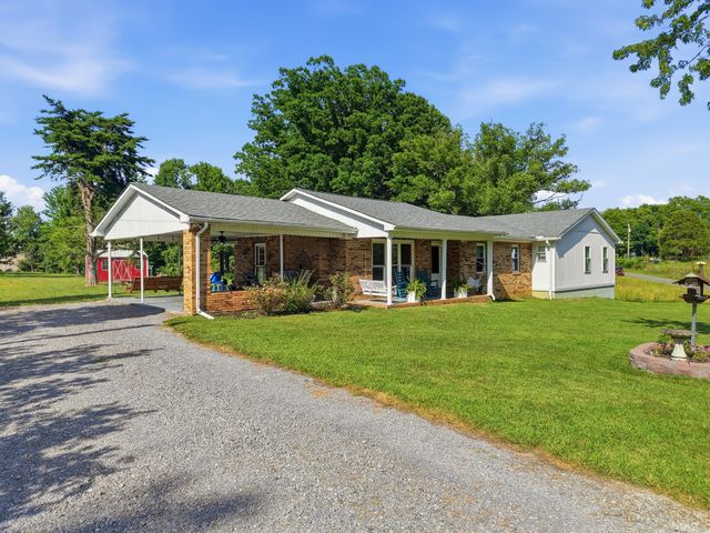 5759 Green Rd, Bloomington Springs, TN 38545