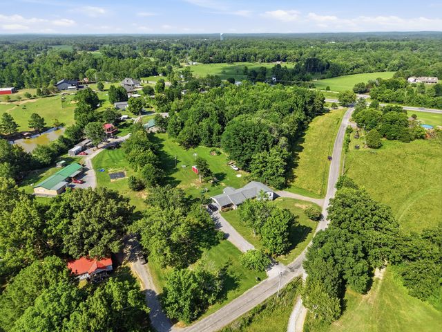 5759 Green Rd, Bloomington Springs, TN 38545