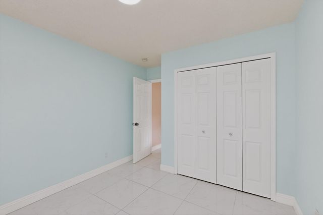 8428 Vista Penasco Avenue SW, Albuquerque, NM 87121