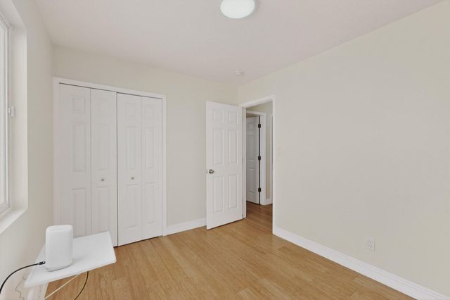 8428 Vista Penasco Avenue SW, Albuquerque, NM 87121