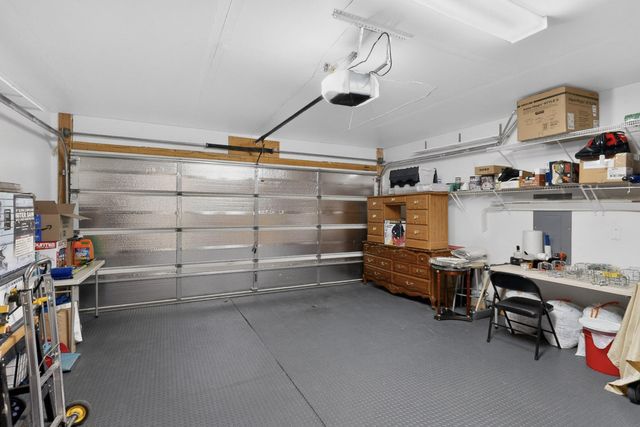 8428 Vista Penasco Avenue SW, Albuquerque, NM 87121