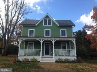 5253 UPPER MOUNTAIN RD, New Hope, PA 18938