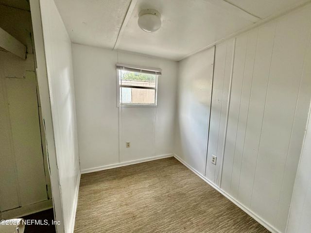 5355 NEW KINGS Road UNIT 10, Jacksonville, FL 32209