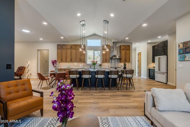 9024 N 28TH Street, Phoenix, AZ 85028