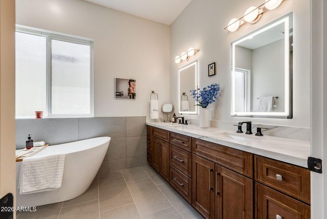 9024 N 28TH Street, Phoenix, AZ 85028