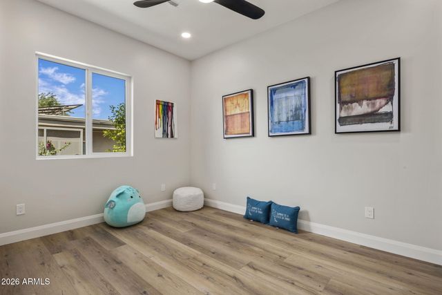 9024 N 28TH Street, Phoenix, AZ 85028