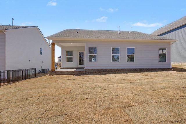 1361 English Oak Drive, Clarksville, TN 37043