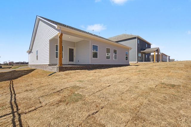 1361 English Oak Drive, Clarksville, TN 37043