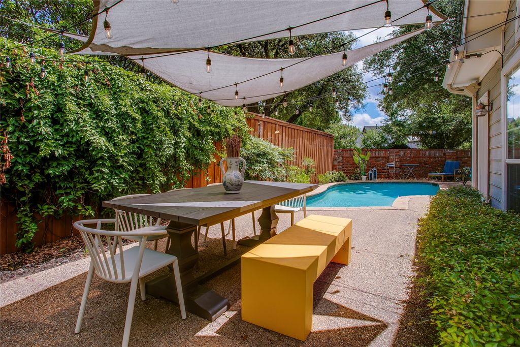 14628 Dickenson Court, Addison, TX 75001