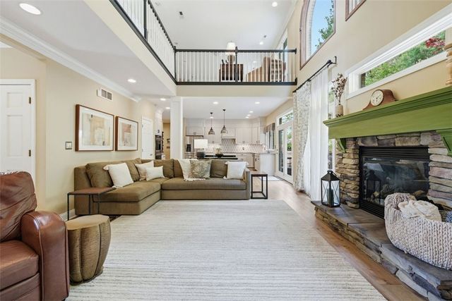 1560 Barrington Drive, Franklin Park, PA 15090