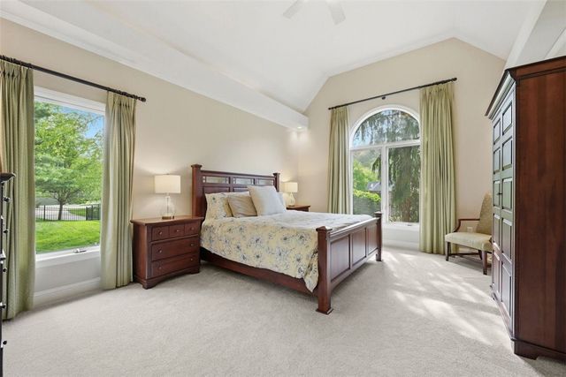 1560 Barrington Drive, Franklin Park, PA 15090