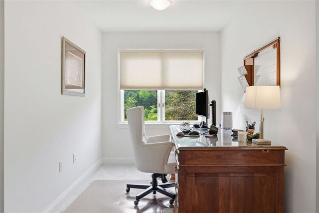 1560 Barrington Drive, Franklin Park, PA 15090