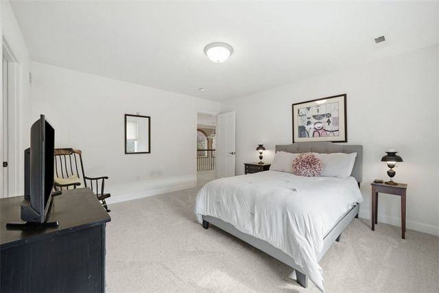 1560 Barrington Drive, Franklin Park, PA 15090