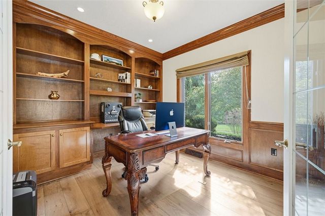 1560 Barrington Drive, Franklin Park, PA 15090