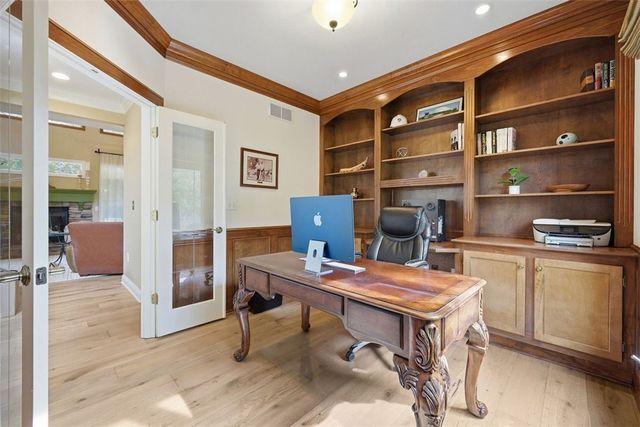 1560 Barrington Drive, Franklin Park, PA 15090