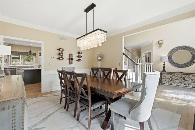 1560 Barrington Drive, Franklin Park, PA 15090
