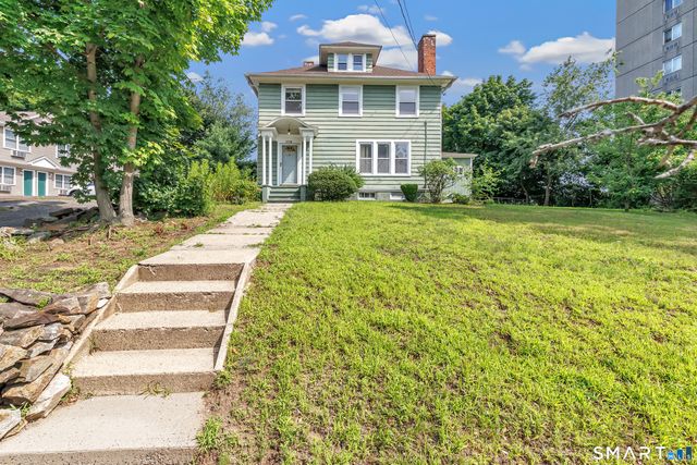 170 Huntington Turnpike, Bridgeport, CT 06610