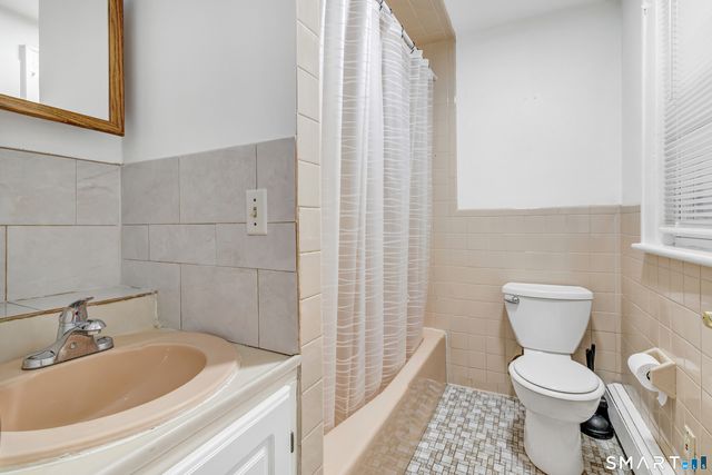 170 Huntington Turnpike, Bridgeport, CT 06610