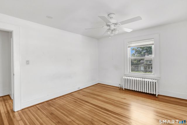 170 Huntington Turnpike, Bridgeport, CT 06610