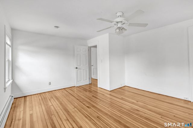 170 Huntington Turnpike, Bridgeport, CT 06610
