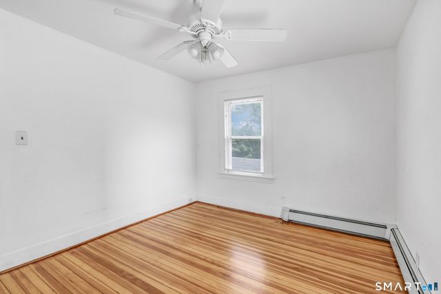 170 Huntington Turnpike, Bridgeport, CT 06610