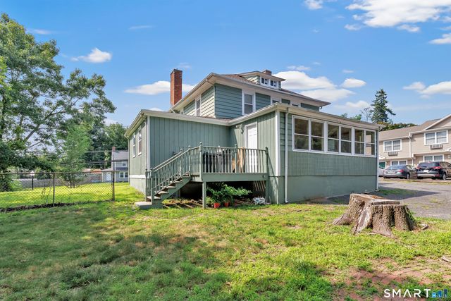 170 Huntington Turnpike, Bridgeport, CT 06610