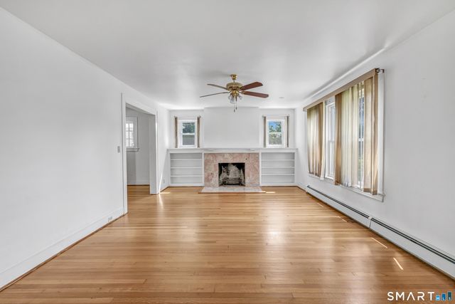 170 Huntington Turnpike, Bridgeport, CT 06610