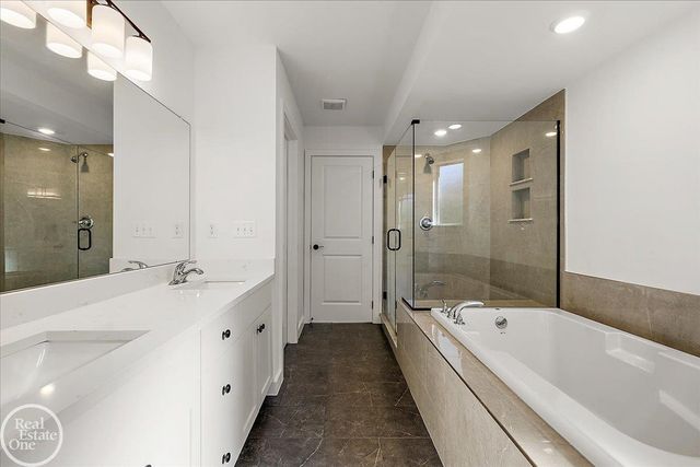 22138 Grove Drive, Macomb Twp, MI 48044