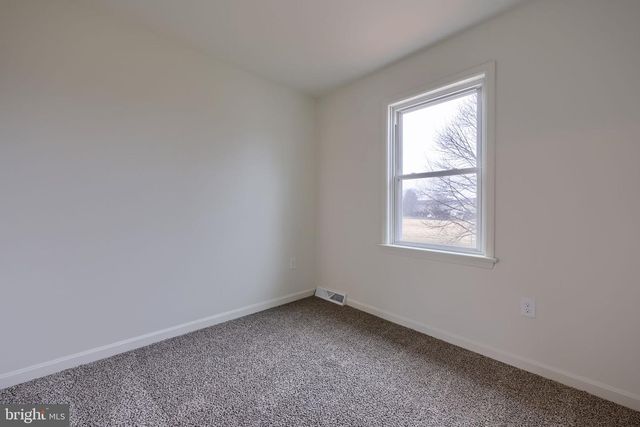 2227 OLDE MEADOW CT, East Petersburg, PA 17520