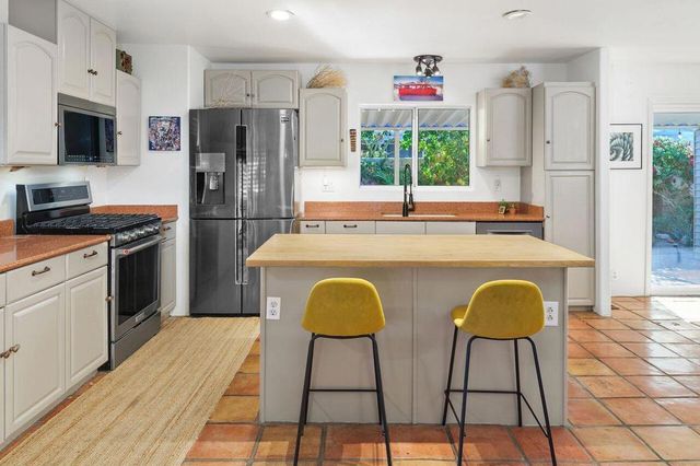 310 Via Don Benito, Cathedral City, CA 92234