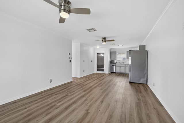 2960 Ashley Drive E D, West Palm Beach, FL 33415