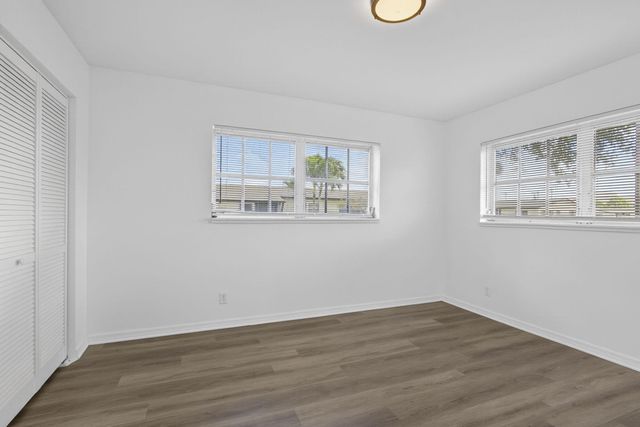 2960 Ashley Drive E D, West Palm Beach, FL 33415