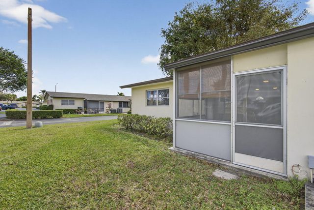 2960 Ashley Drive E D, West Palm Beach, FL 33415