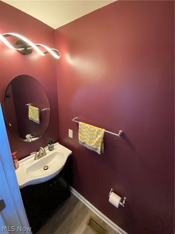 500 Bailey Court, Lagrange, OH 44050