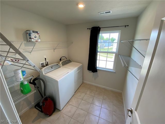 500 Bailey Court, Lagrange, OH 44050
