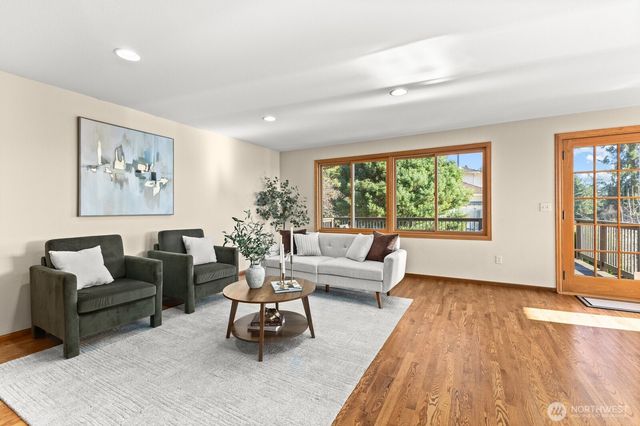 5814 149th Avenue SE, Bellevue, WA 98006