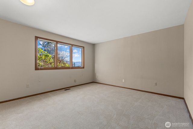 5814 149th Avenue SE, Bellevue, WA 98006