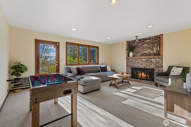 5814 149th Avenue SE, Bellevue, WA 98006