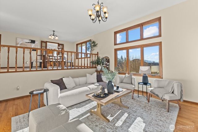 5814 149th Avenue SE, Bellevue, WA 98006