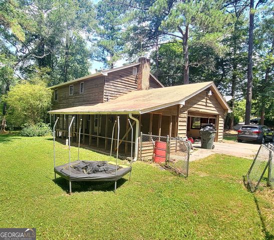 963 Blackberry Court, Ellenwood, GA 30294