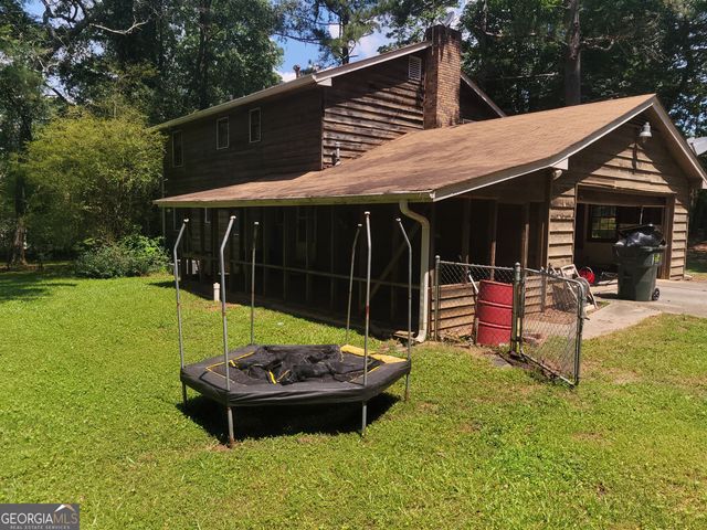 963 Blackberry Court, Ellenwood, GA 30294