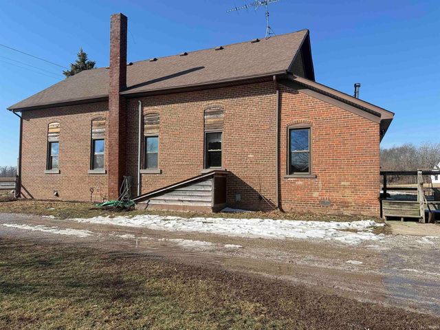 10712 E 200 N Highway, Lafayette, IN 47905