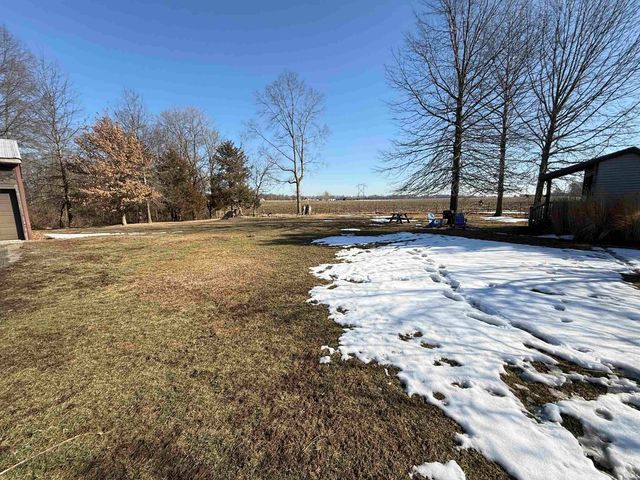 10712 E 200 N Highway, Lafayette, IN 47905