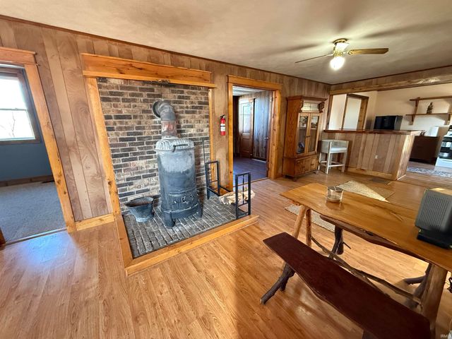 10712 E 200 N Highway, Lafayette, IN 47905