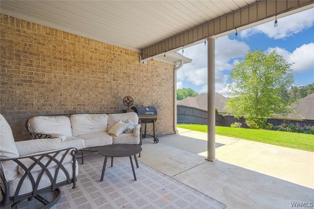 11424 Dyer, Northport, AL 35475